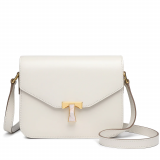 TIANQINGJI Handmade Leather Bags: A Must-Have Accessory
