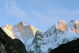 Capturing the Beauty of Kanchenjunga: A Photographer’s Guide to the Trek – Dolpo Caravan